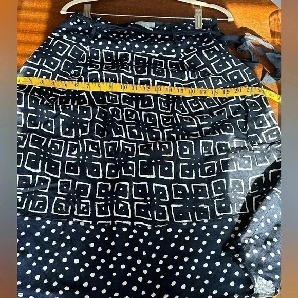Sherry Taylor Ethnic Print Blue and White Skirt Size Medium - Picture 6 of 9